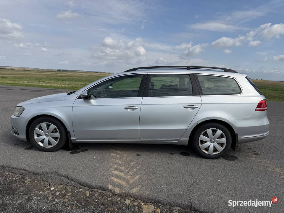 VW PASSAT B7 VARIANT 20 TDI 140 COMFORTLINE Rok produkcji 2011 Passat Kietrz