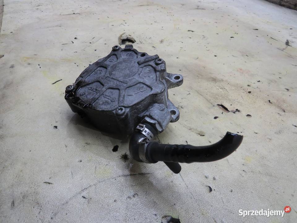 POMPA VACUM VACU AUDI Q5 8R 20 TDI 03L145100