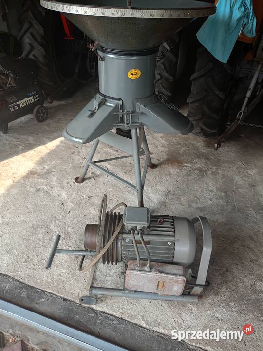 Śrutownik Bąk Kolbuszowa sprzedam