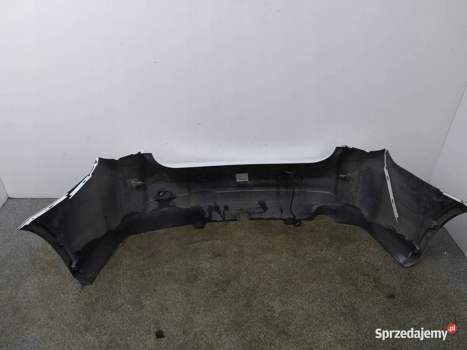 ZDERZAK TYŁ TYLNY Chevrolet Cruze I 2008 2014