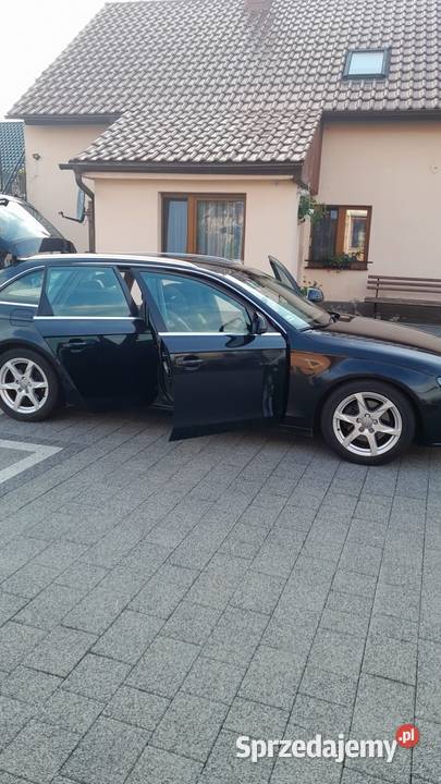 Audi a4 b8 140KM Włostowa sprzedam