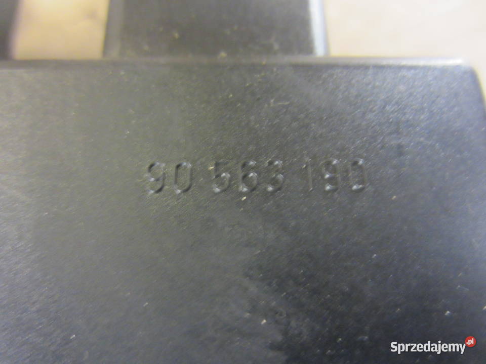 Wzmacniacz odbiornik antenowy Opel Omega C B FL osobowe Szczecin