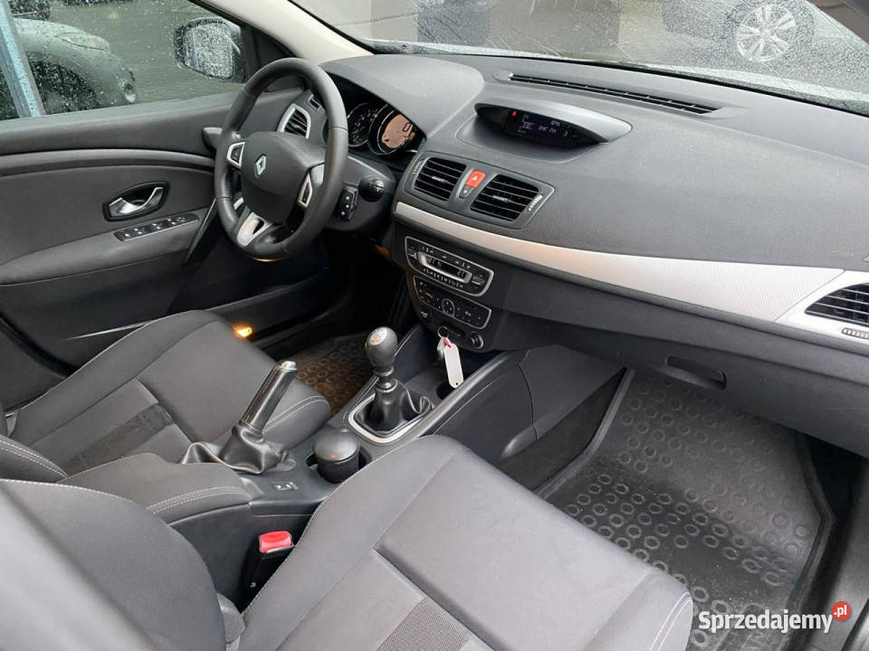 Renault Megane benzynka cz deszczu zmierzchu PDC Żory sprzedam