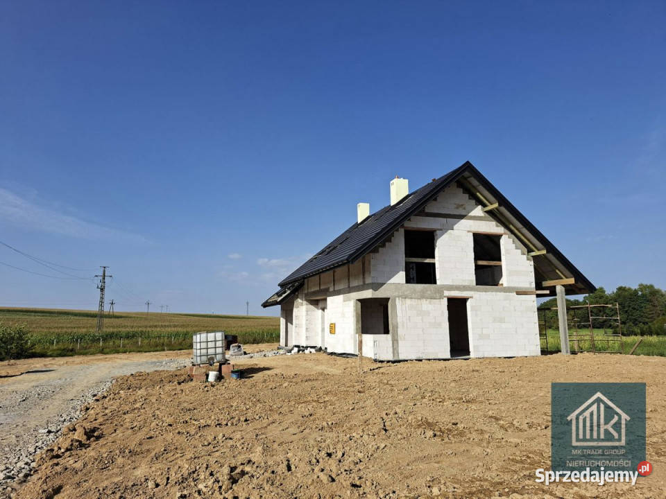 Dom wolnostojący Zakrzowiec 16223m2