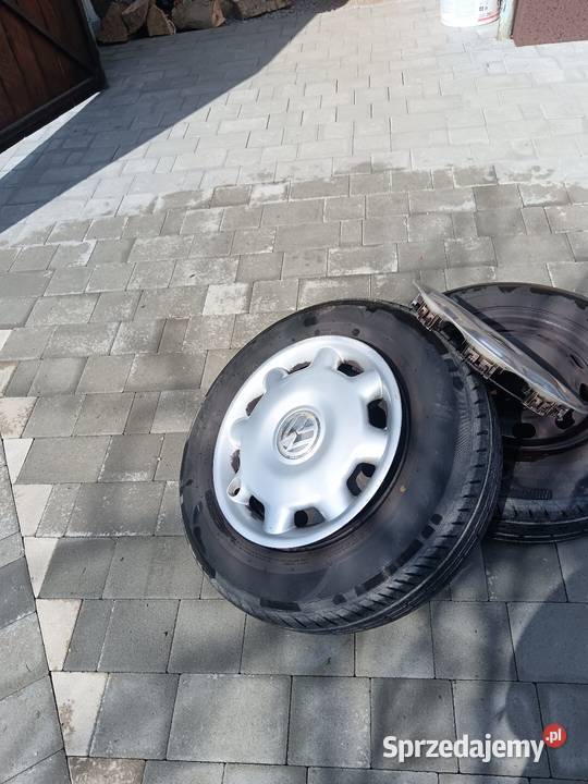 Sprzedam koła razem z kołpakami Brzozów