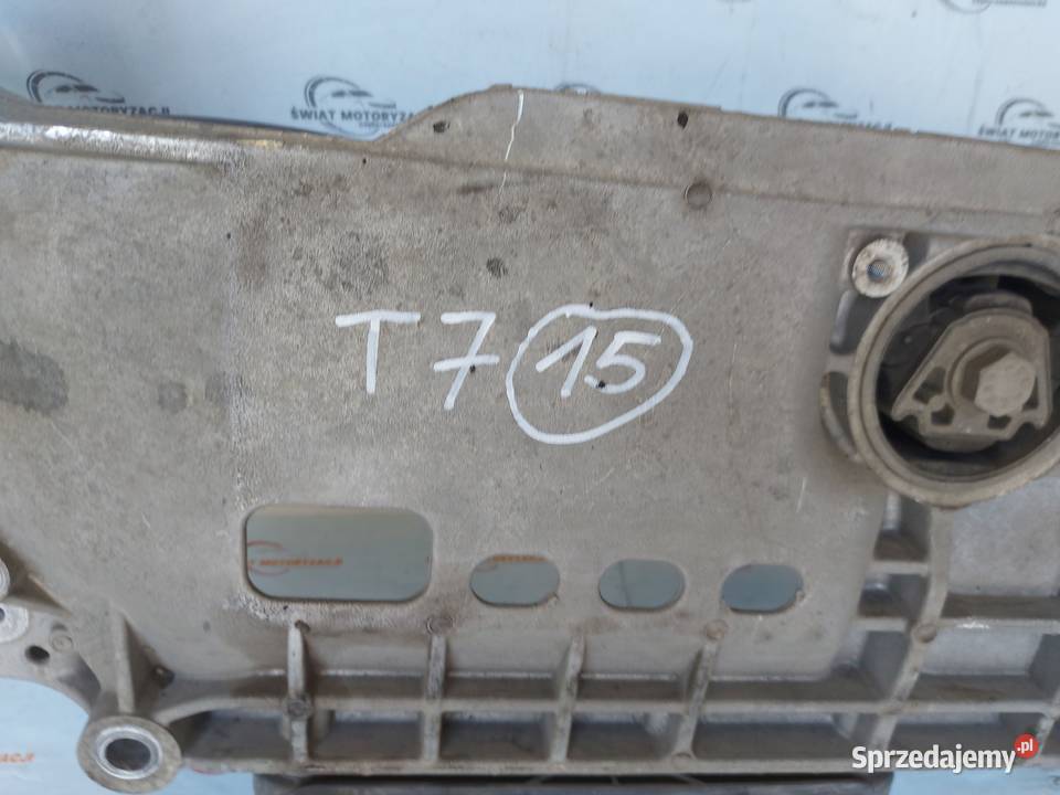 AUDI Q3 I 13r sanki przód stabilizator Zawieszenie i amortyzacja Kielce