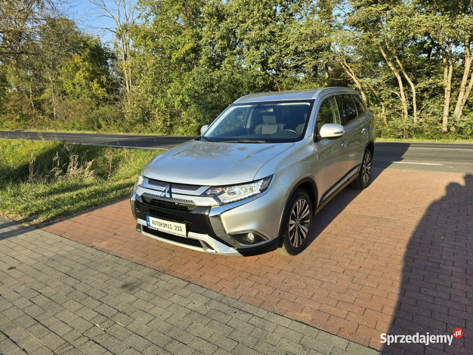 Mitsubishi Outlander Mitshubishi Outlander 2,0 benzynka z automatyczna skr…