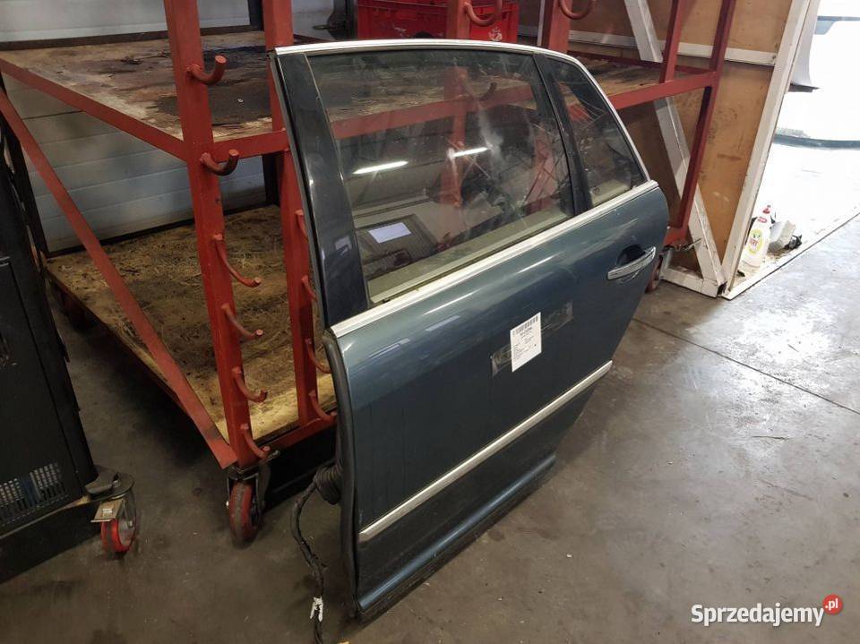 DRZWI LEWE TYŁ PHAETON osobowe Pozostałe Lipno sprzedam