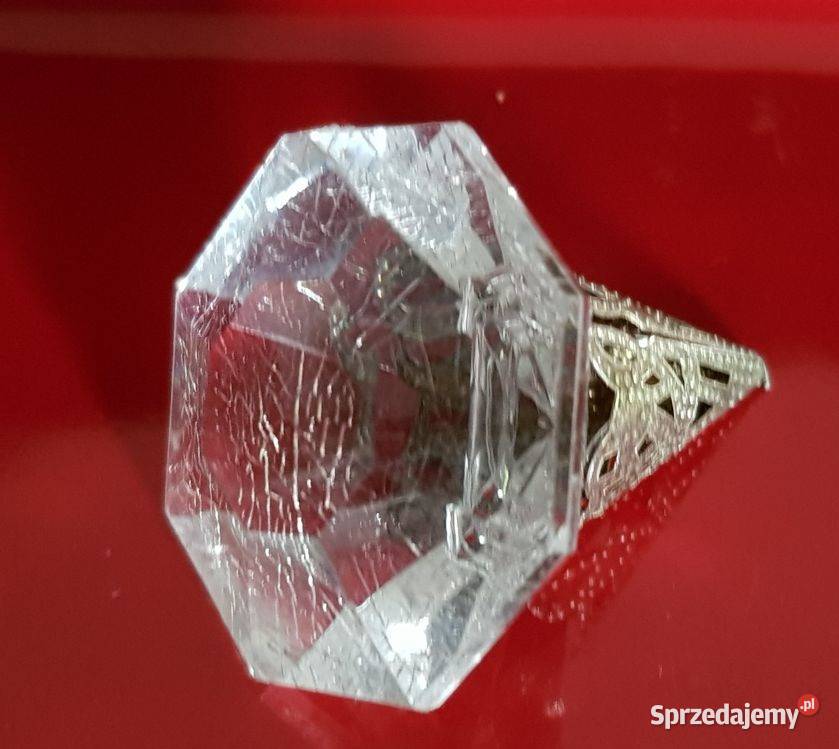 wisiorek przywieszka breloczek zawieszka sprzedam