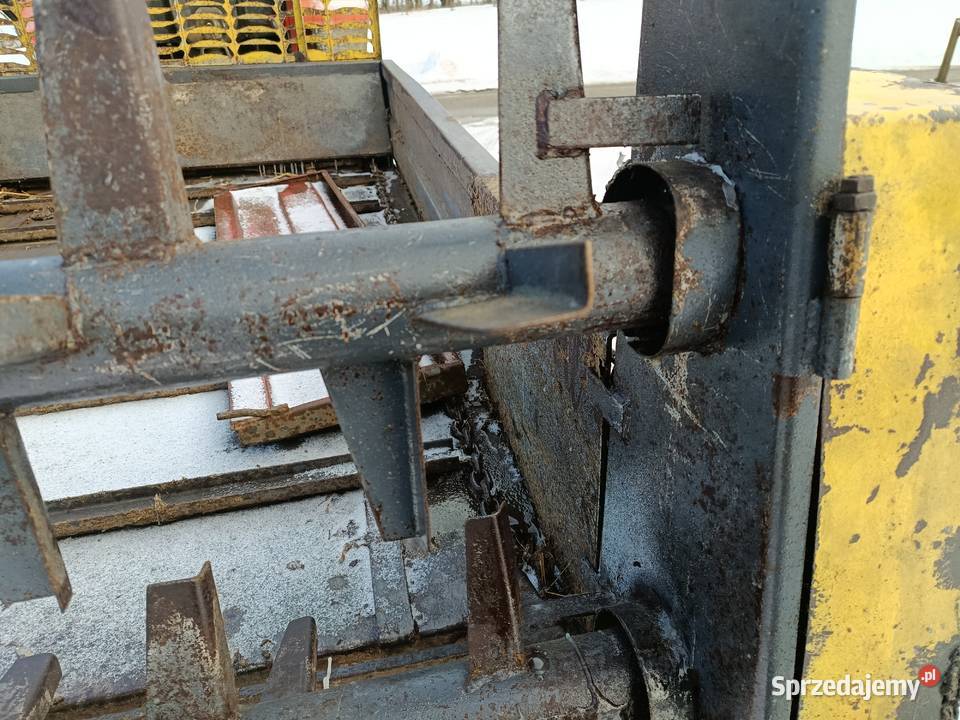 Rozrzutnik obornika mały 2 t transport sprzedam
