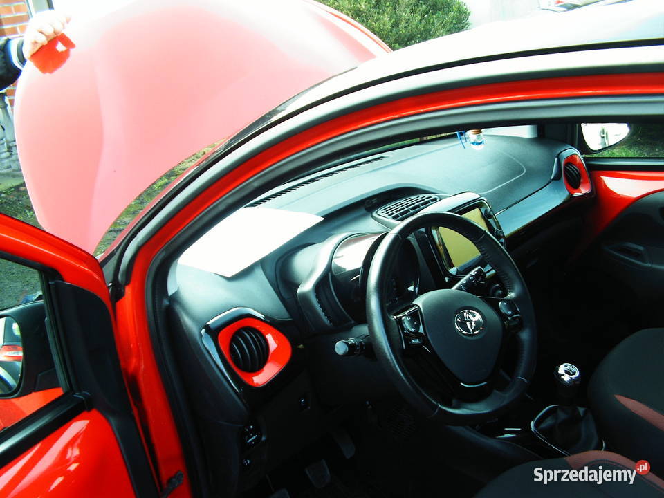 Toyota Aygo 10 Etylina 2018 r autoalarm Aygo Samochody osobowe