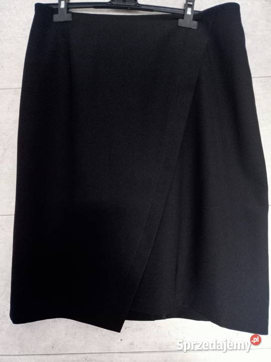 CZARNA ŚWIETNA SPÓDNICA Bez wzoru Wodzisław Śląski