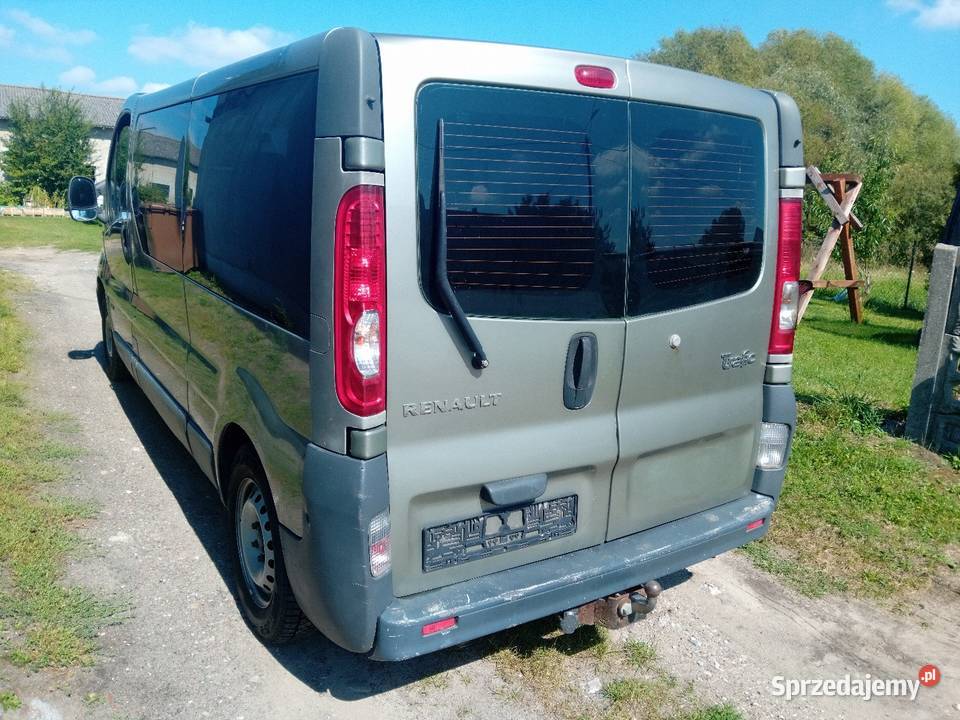 Passenger 9 osób trafic vivaro nawiewy Margonin