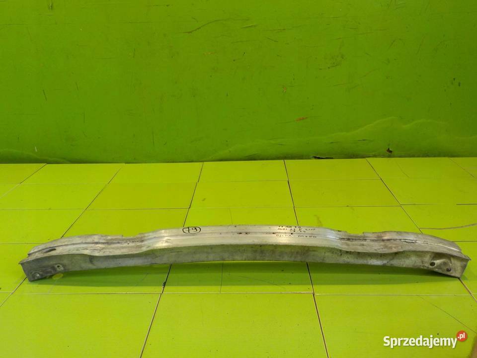 AUDI A3 8P II LIFT 10r belka zderzaka przod Suków