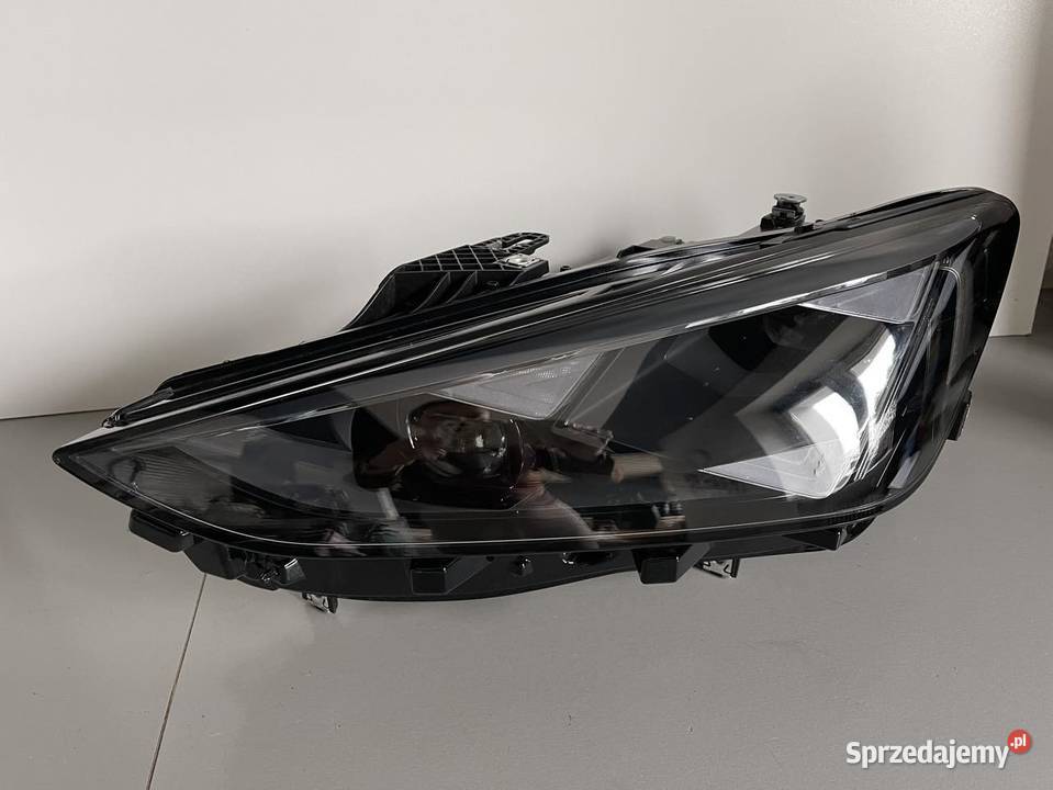 SEAT CUPRA LEON LIFT LEWA LAMPA FULL LED wielkopolskie sprzedam