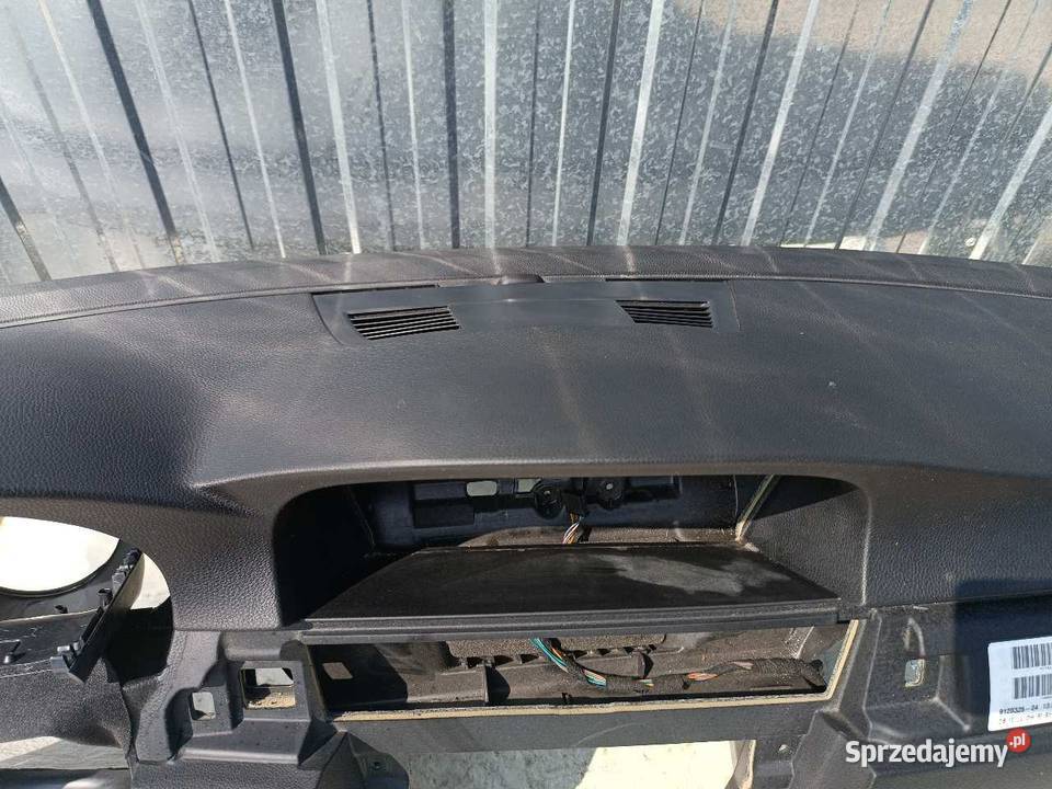 KONSOLA BMW E90 E91 9120325 Deski rozdzielcze, konsole