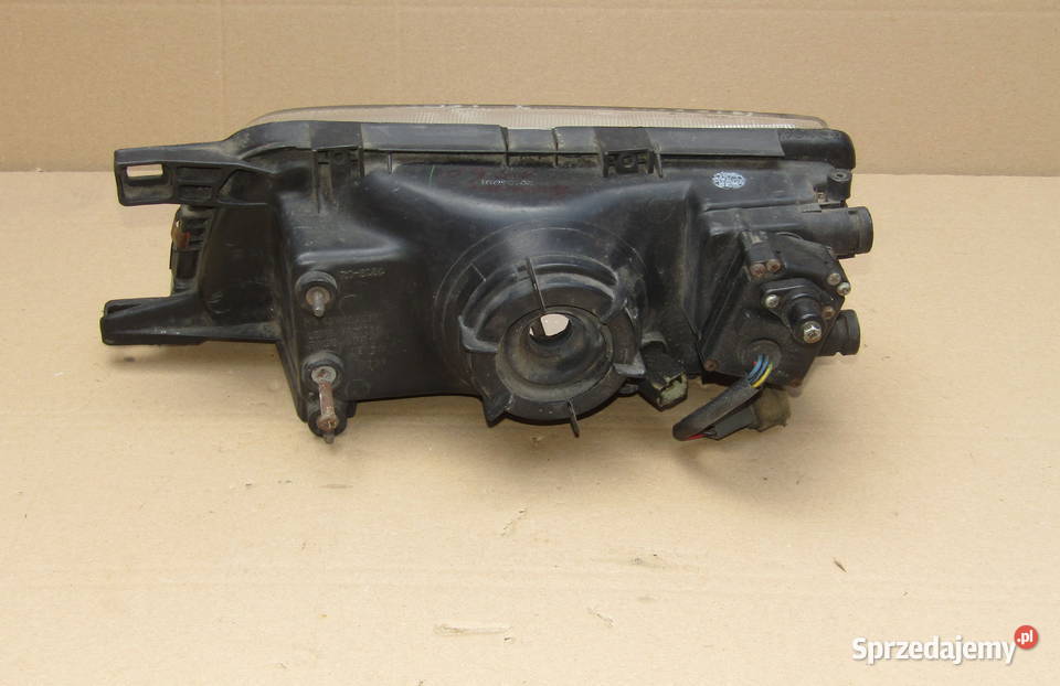 LAMPA PRZEDNIA PRAWA NISSAN SUNNY N14 9096r Mysłaków sprzedam