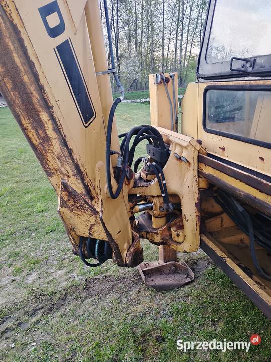 Koparko ładowarka Ford 4x4 Łopuszno