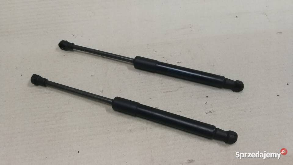 SIŁOWNIK MASKI AUDI Q5 8R0823395A Przystajń
