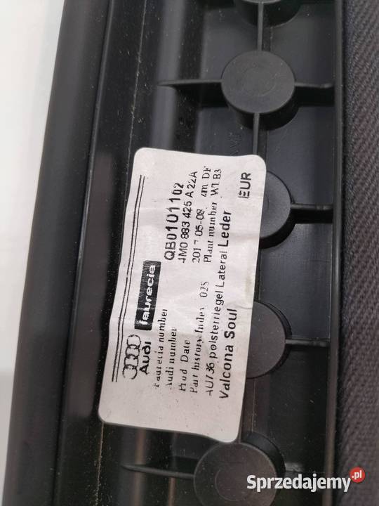 OSŁONA WKŁADKA SIEDZENIA TYŁ KOMPLET 4M0883425A