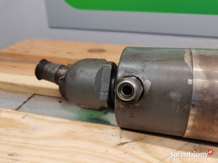 Siłownik skrętu Claas Scorpion 7045 Wilkowo sprzedam