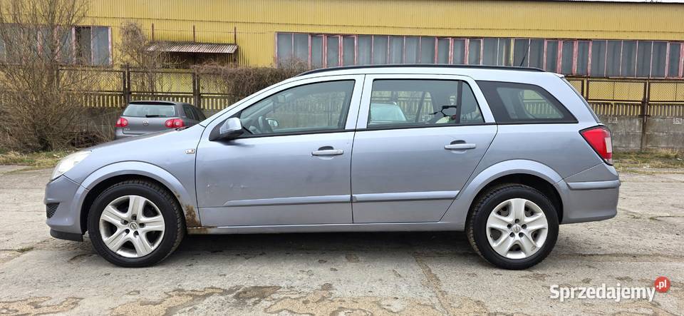 Opel Astra H 17 CDTI 110 2008 Długie Opłaty Hak czujnik zmierzchu Astra Elbląg