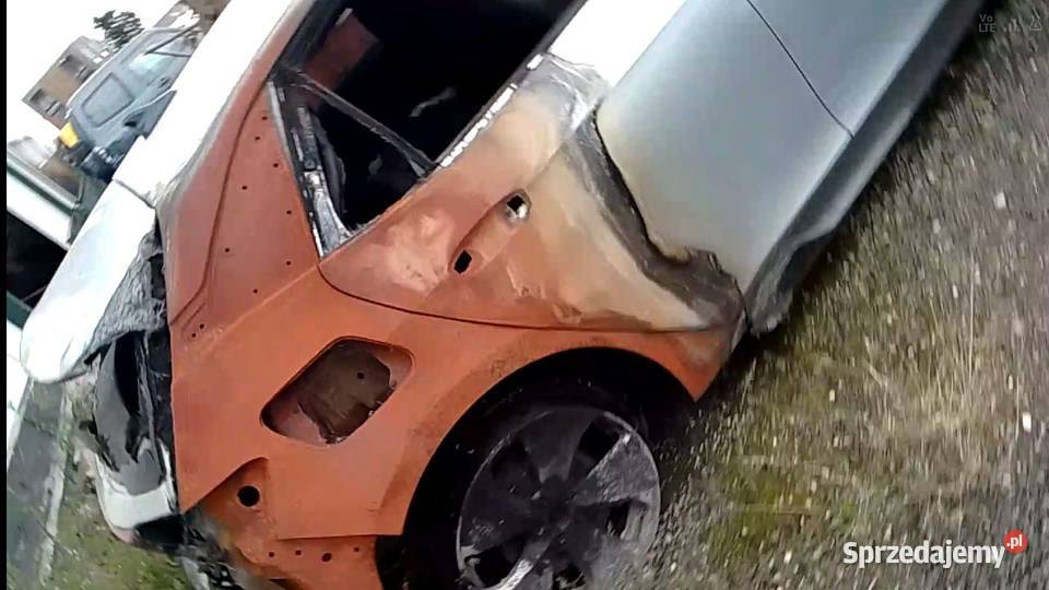 Cupra Born 77kwh 2022 204 Defect i 14000km Kraków