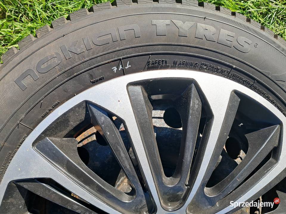 4xOpona Zimowa Nokian Tyres 19565R15 Łódź