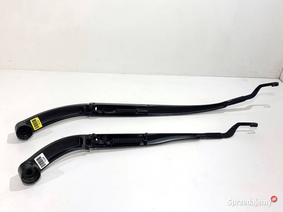 RAMIĘ WYCIERACZKI KOMPLET PRZÓD HYUNDAI KONA