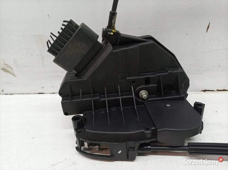 ZAMEK DRZWI LEWY PRZÓD BM5AA21813AH Ford Transit świętokrzyskie