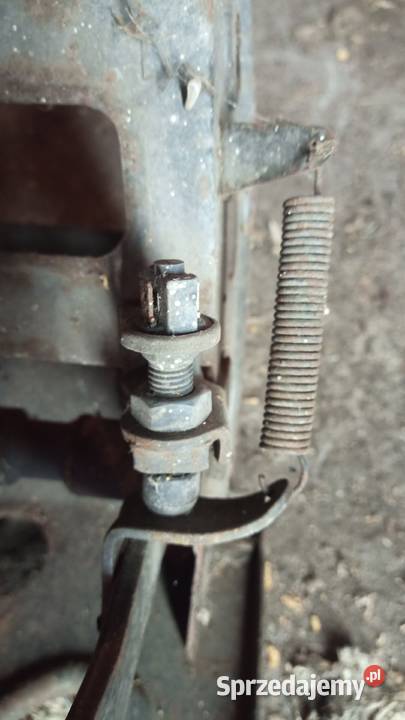 Wspornik kolumny kierz pedałami fiat 125p łódzkie Grabów