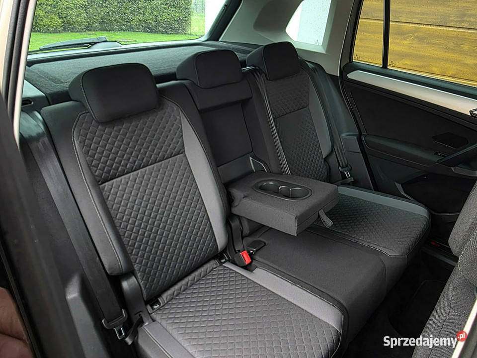 Volkswagen Tiguan serwis ASO nawigacja Full Led podgrzewane fotele Rydułtowy