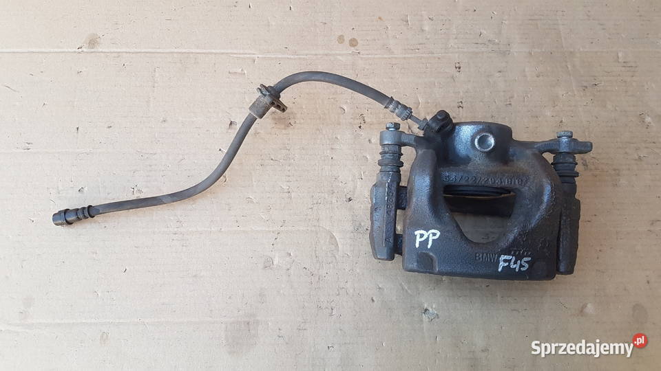 BMW 218d seria 2 F45 Active Tourer zacisk sprzedam