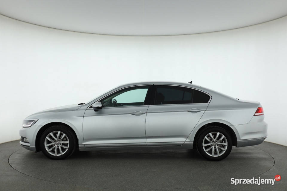 VW Passat 20 TDI czujnik parkowania Piaseczno