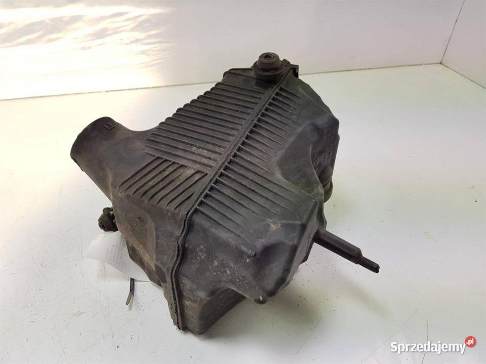 OBUDOWA FILTRA RENAULT SCENIC II 8200369775 osobowe Pozostałe