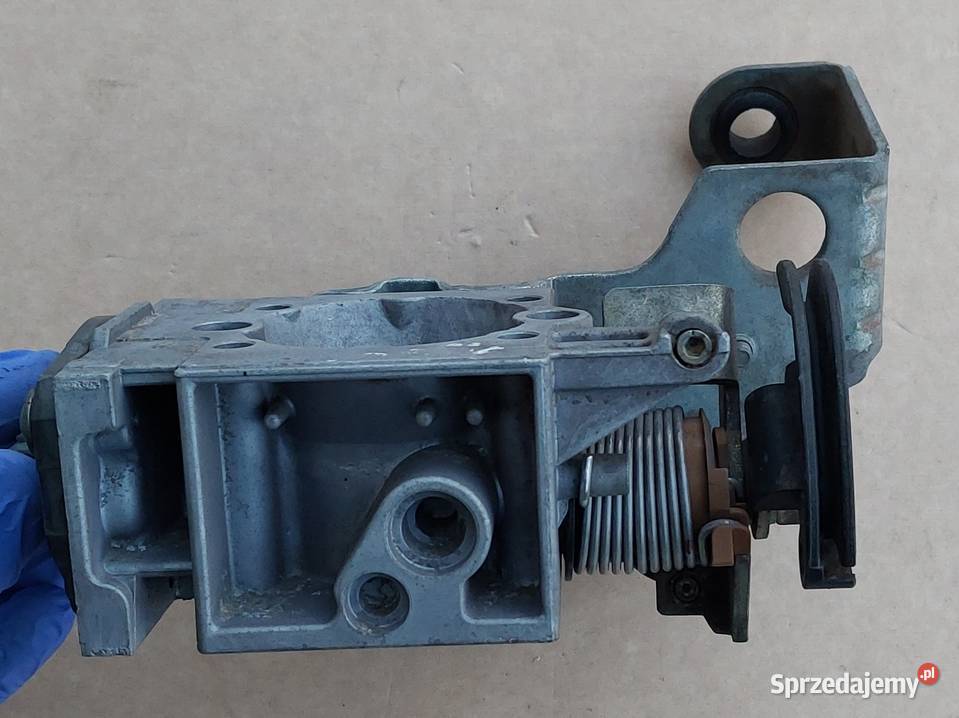 PRZEPUSTNICA RENAULT 19 II CLIO 18 7700854323 osobowe Mielęcin