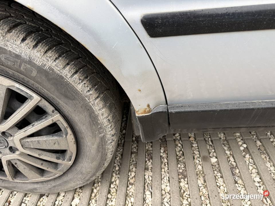 VW PASSAT 19TDI AUTOMAT 1998r 90KM Kobierzyce