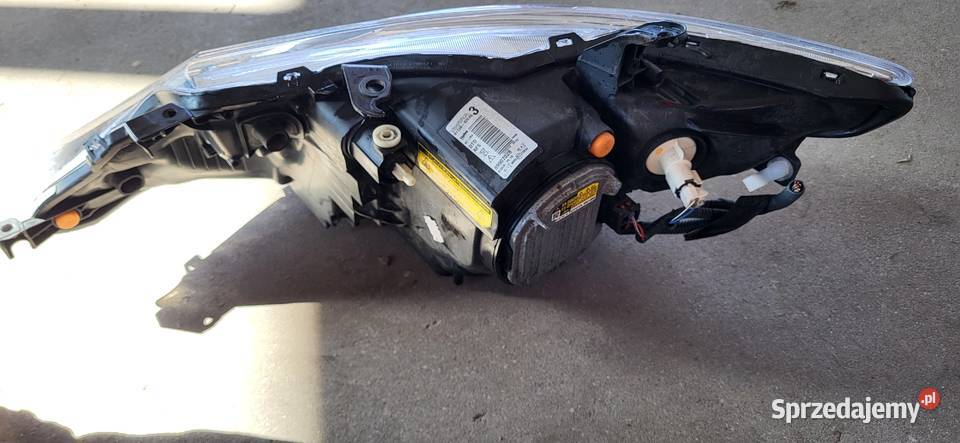 Sprzedam kompletny przód toyota aurisII hybryda Narol