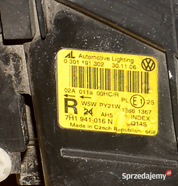 Reflektor prawy VW Transporter 5 OE 7H1941016N