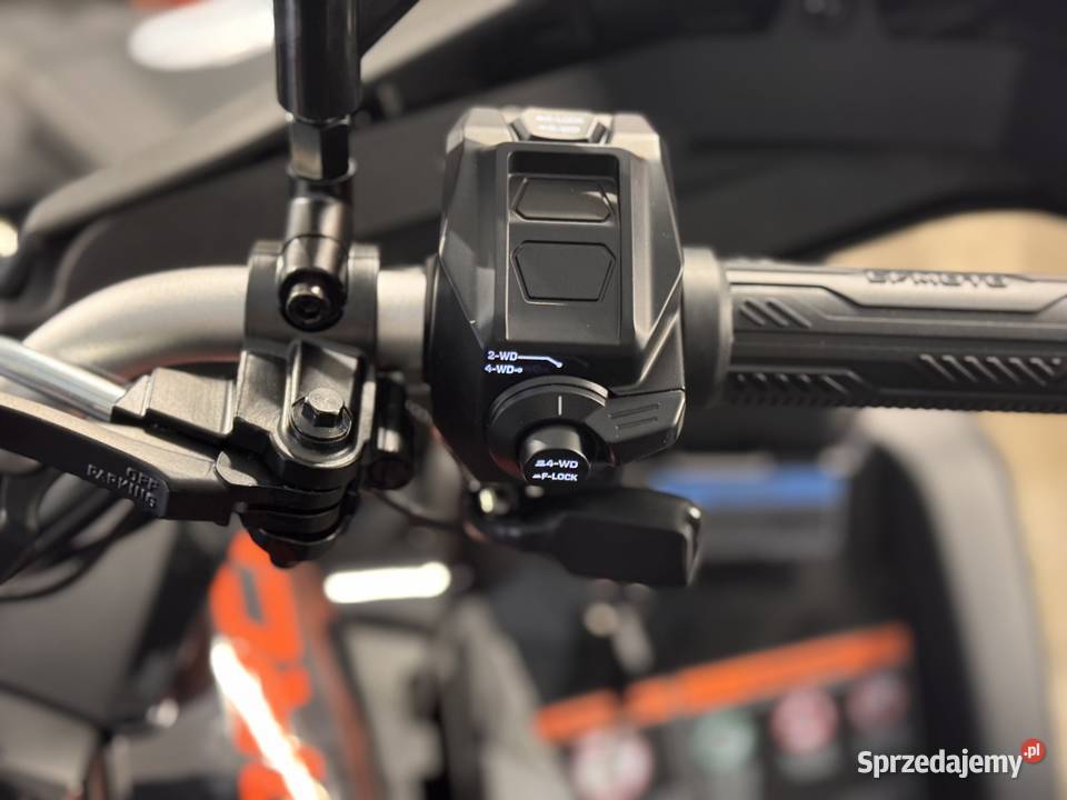 Quad CFMOTO CFORCE 1000 PREMIUM ABS Bumpery łódzkie