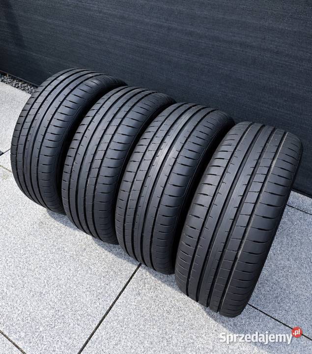 4x GOODYEAR Eagle F1 23555 R18 100V DOT 2023