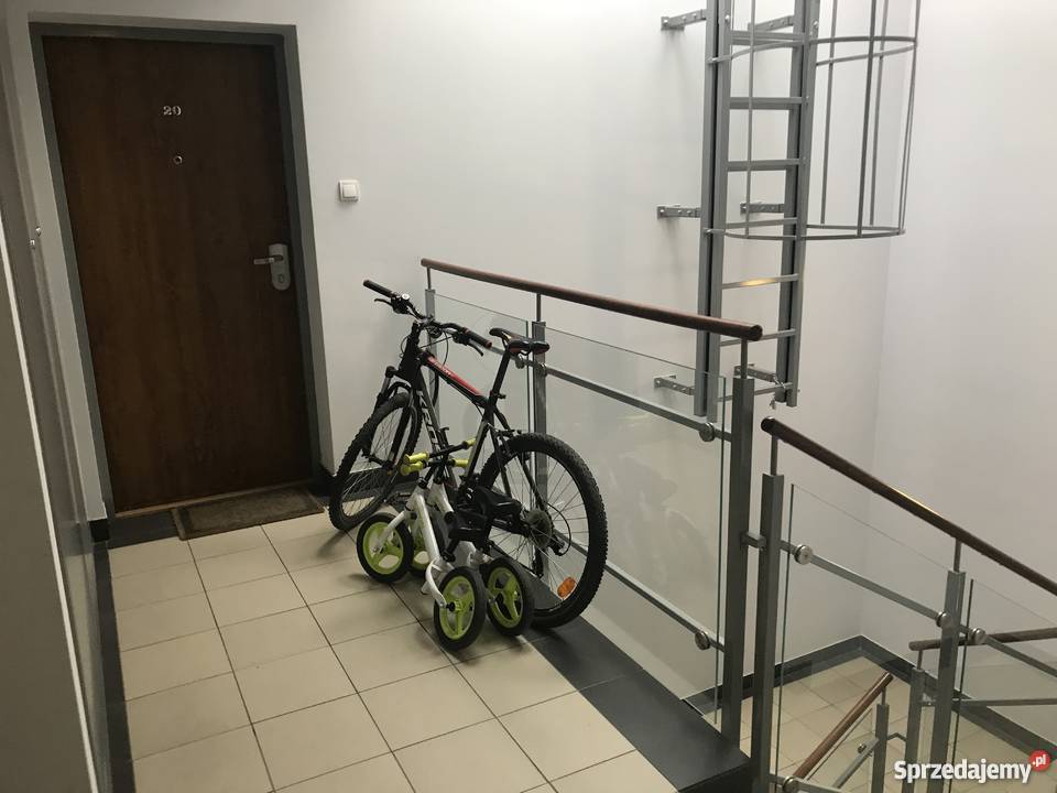 3pokoje Pruszków garażem BEZPOŚREDNIO 3 piętra i więcej sprzedam