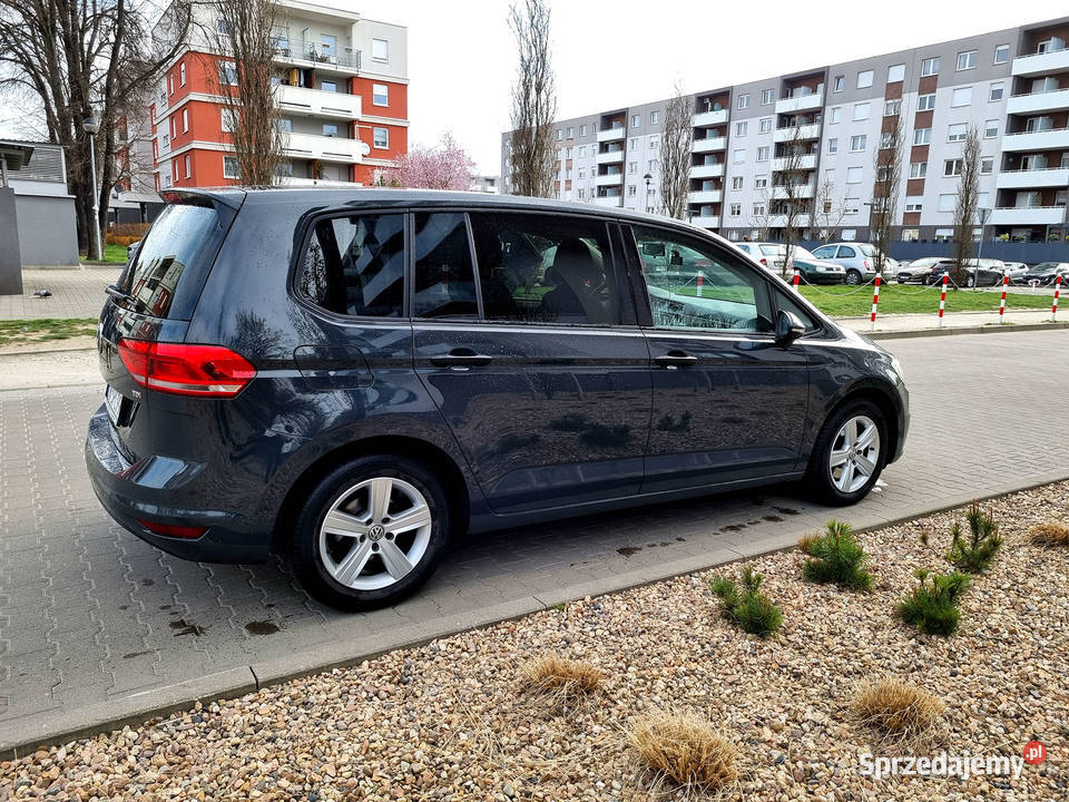 Volkswagen Touran 5t 2015 16TDI salon Polska dolnośląskie Wrocław