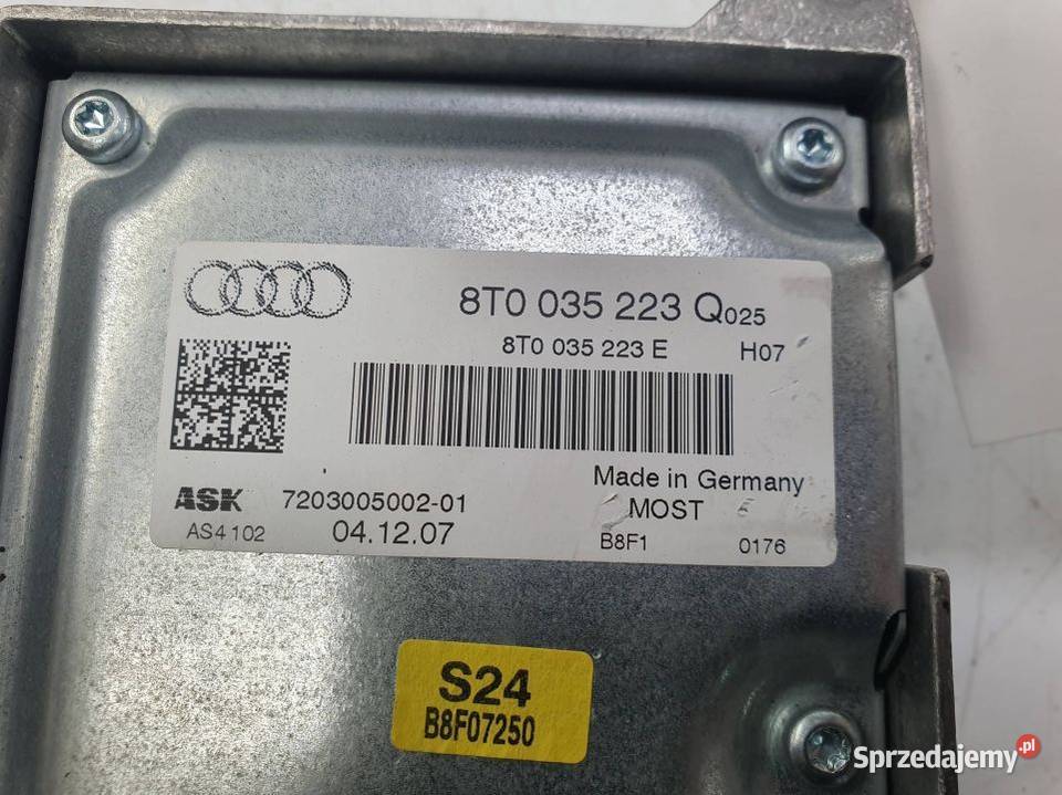 WZMACNIACZ AUDI A5 8T0035223Q osobowe kujawsko-pomorskie Lipno