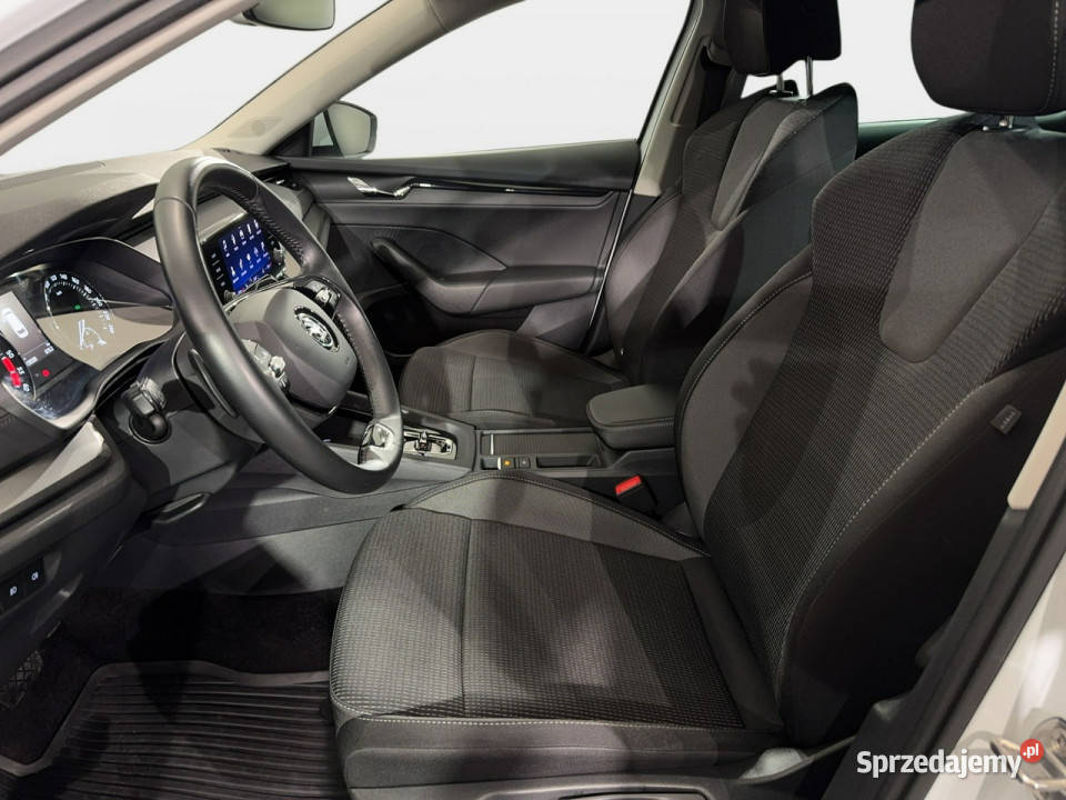 koda Octavia VAT 23 Combi Ambition 20TDI 150 DSG bluetooth