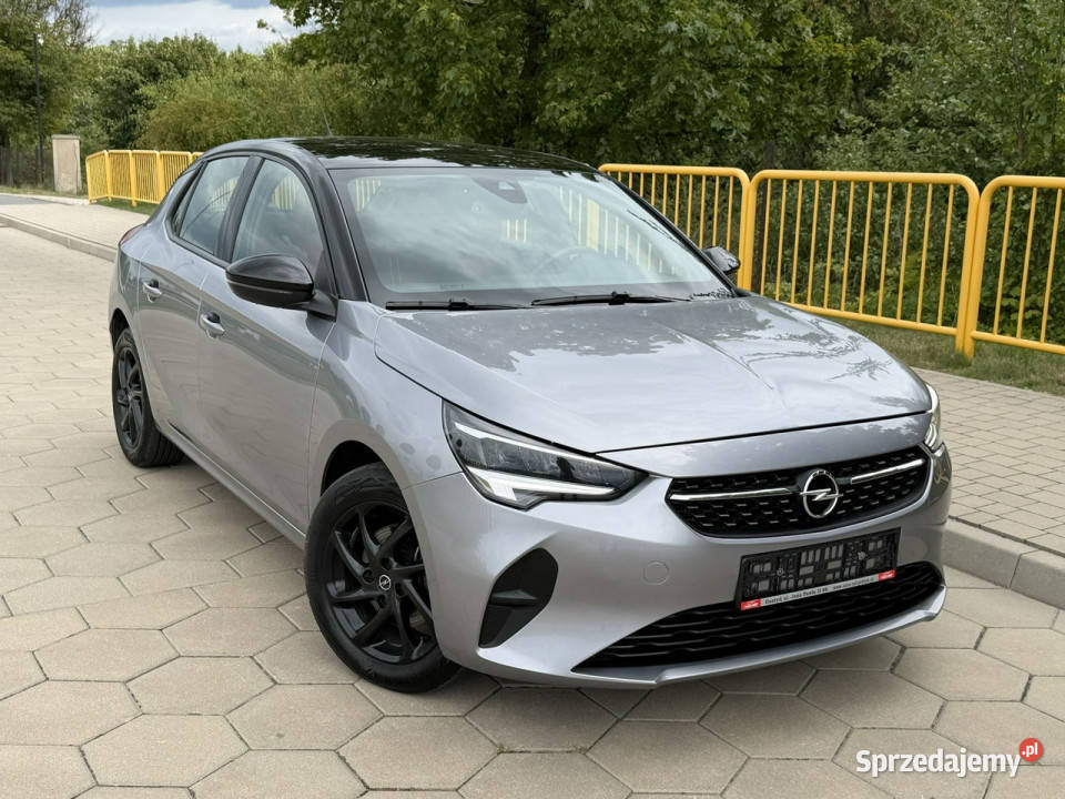 Opel Corsa Opel Corsa F 12 Benzyna 8300 Corsa wielkopolskie
