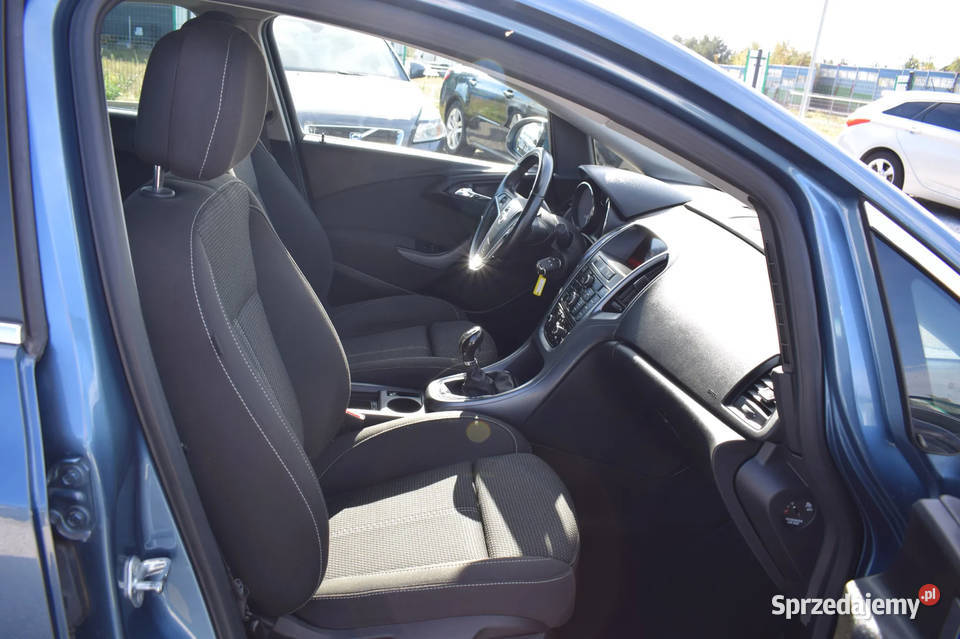 Opel Astra J 2015r super Stan Zarejestrowany