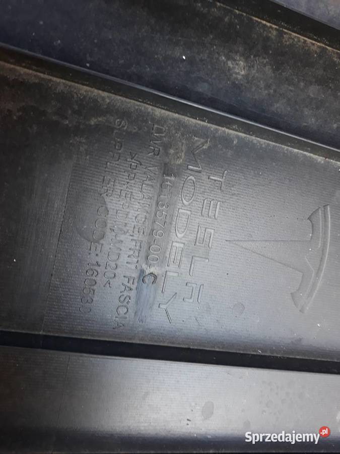 TESLA MODEL Y PŁYTA OSŁONA POD ZDERZAK PRZÓD Karoseria Międzychód sprzedam