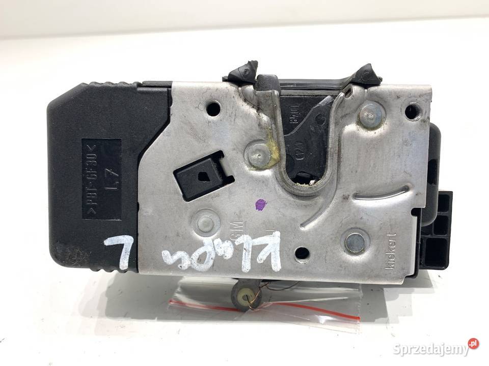 ZAMEK DRZWI TYLNYCH LEWY OPEL VIVARO B Bus