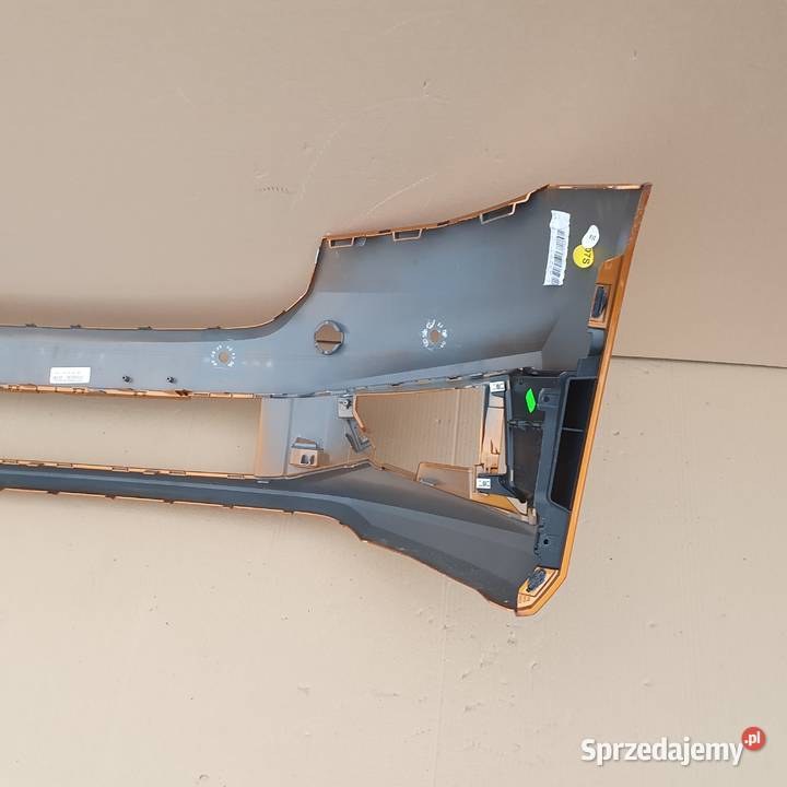 SKODA FABIA IV 4 6VA ZDERZAK PRZÓD PRZEDNI Trzciel sprzedam